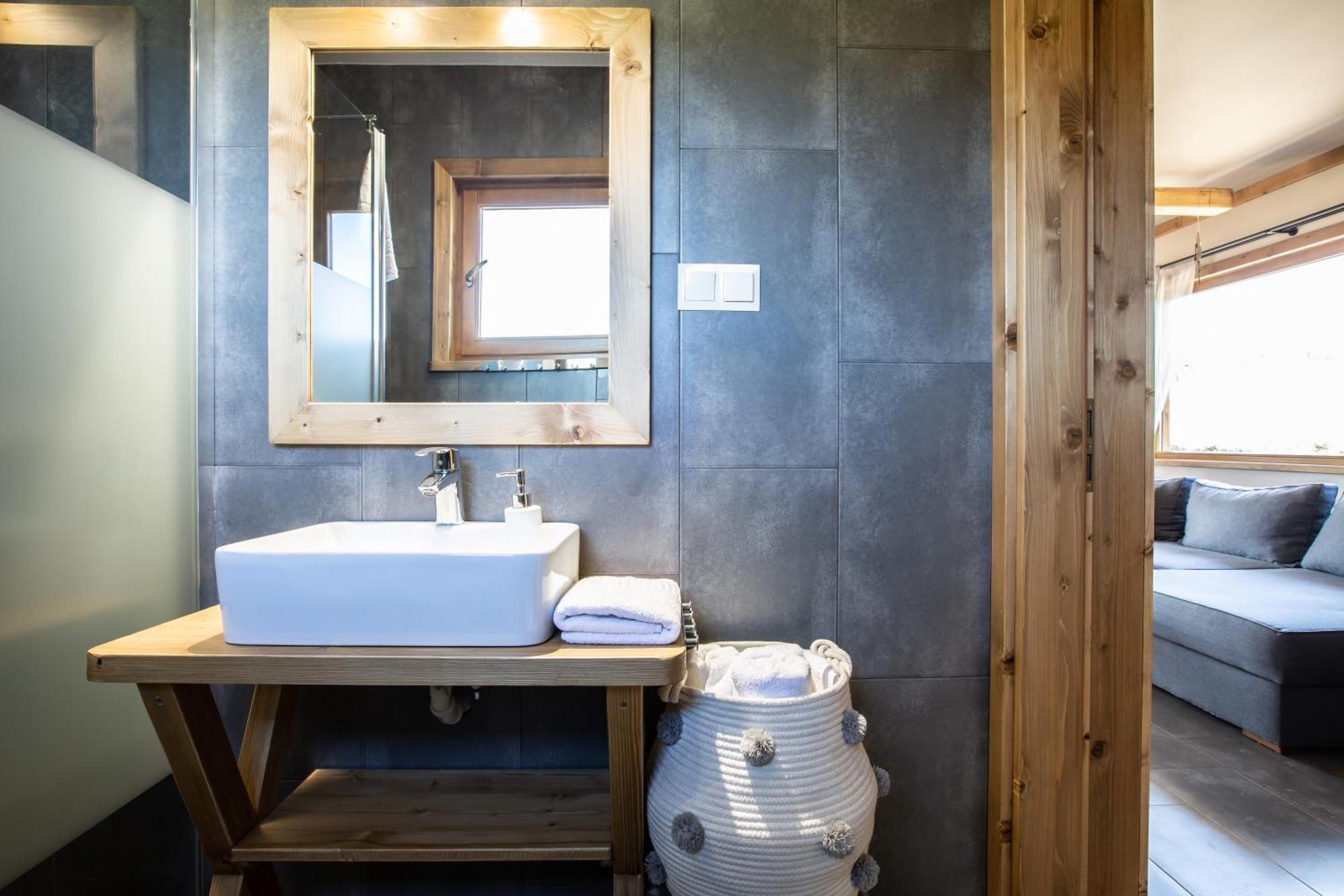 Domki Fox House Z Jacuzzi Elektrycznym Na Wylacznosc Kościelisko Exteriör bild
